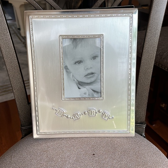 Silverplated and velvet Baby photo album 12 x 10 - Picture 2 of 8